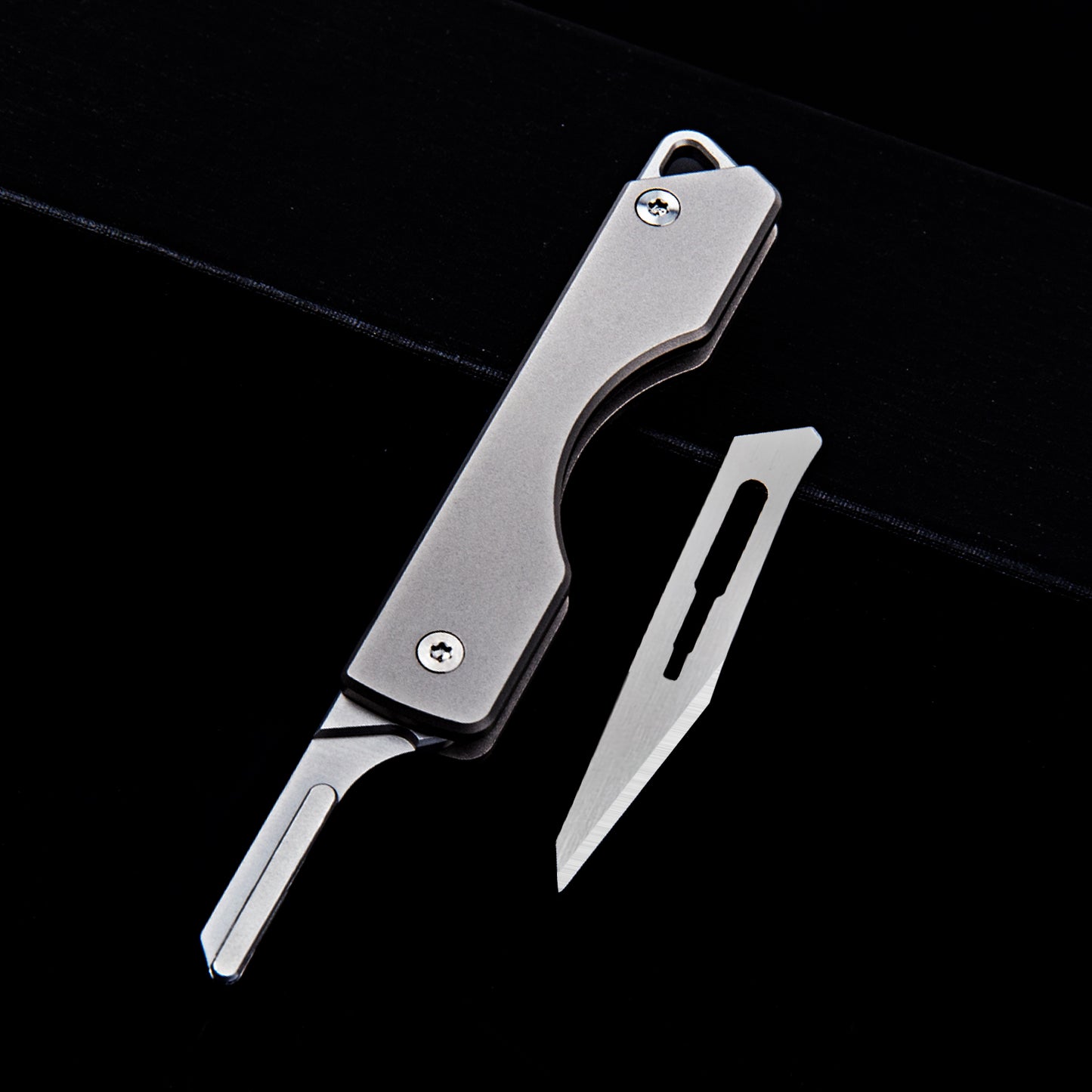 Titanium Mini Knife Portable folding knife with outdoor utility knife Scalpel 11 blade