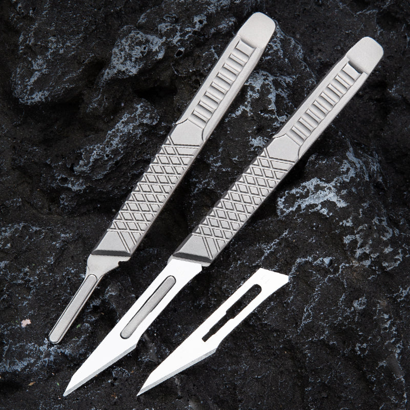 Titanium folding pocket knife holder Mini EDC Multi-function scalpel Hunting Knife utility for outdoor use with 10 #11 carbon steel replacement blades