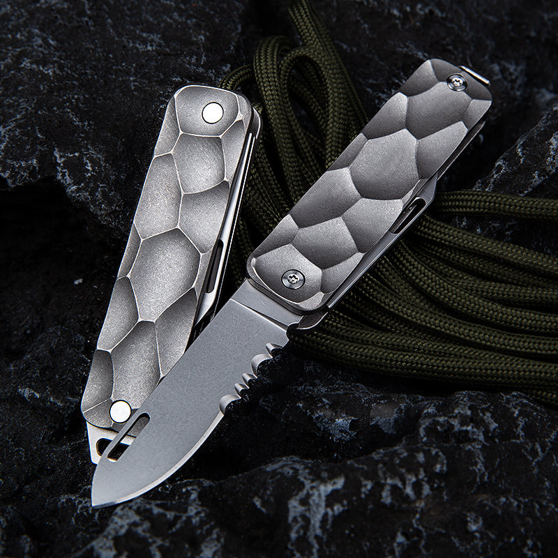 Titanium Alloy Folding Knife Multifunctional Folding Pocket Utility Knife Mini Best Selling Handmade